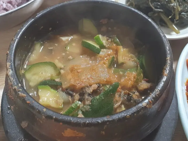 우렁된장찌개 클로즈업