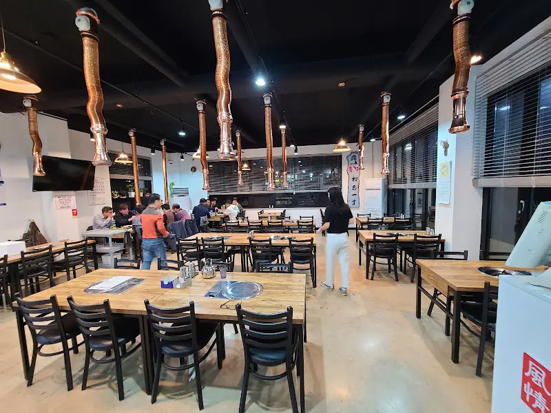 락불고기 식당 내부
