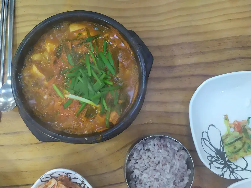 굴순두부