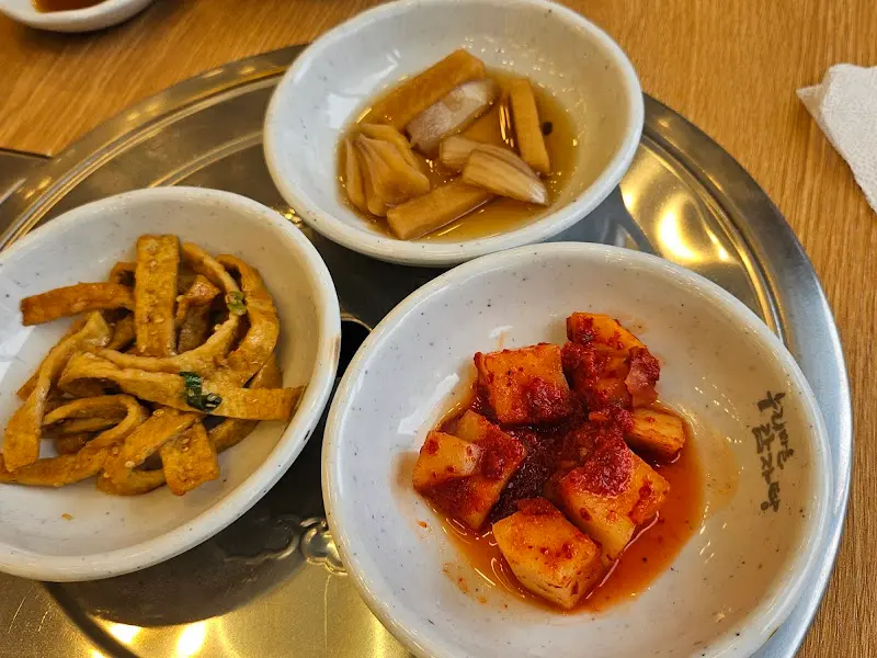 감칠맛 폭발하는 볶음밥