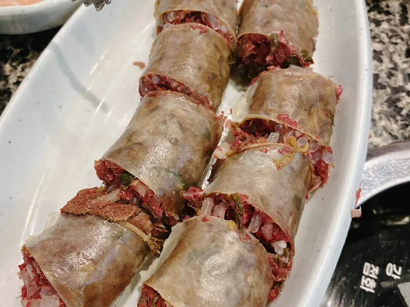 윤기가 흐르는 맛보기 순대