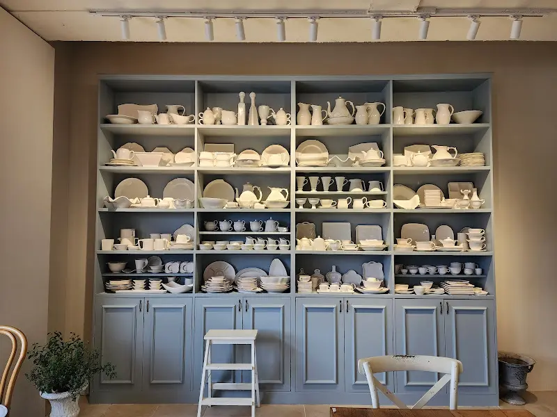 카페 내부 장식