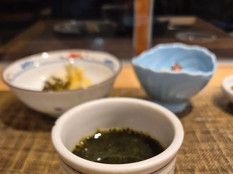 다양한 곁들임 음식들