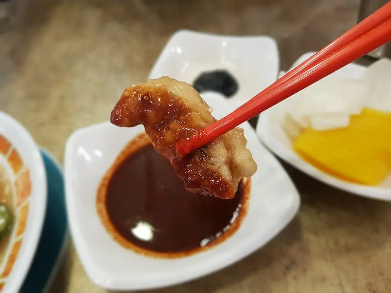 탕수육 소스에 찍어먹기