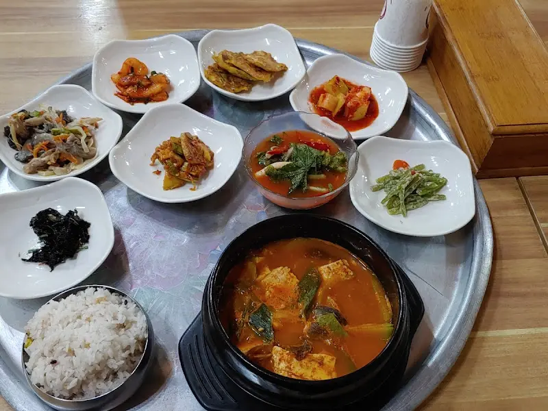 푸짐한 한 상 차림