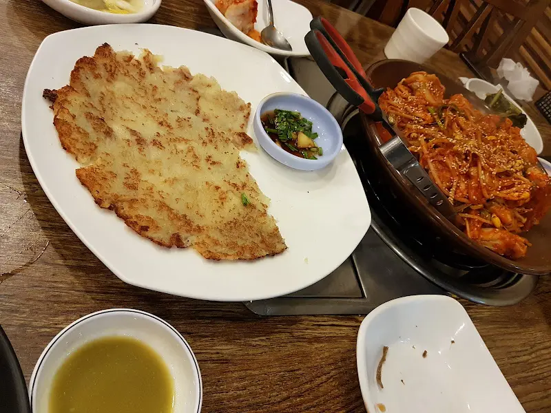 감자전과 아구찜