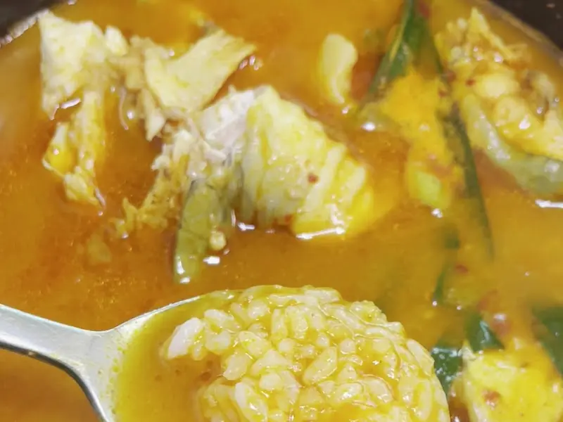 뚝배기에 담긴 메기매운탕