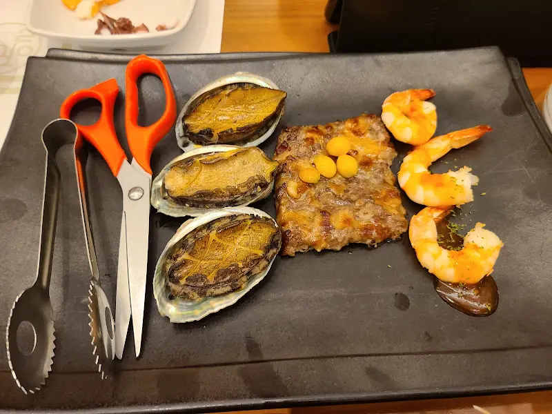 전복과 새우, 육전