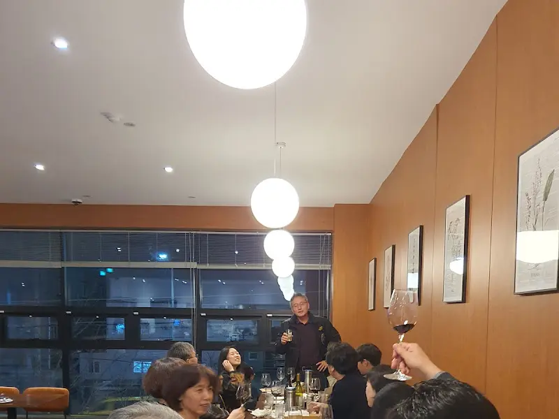 빈체로 내부 전경