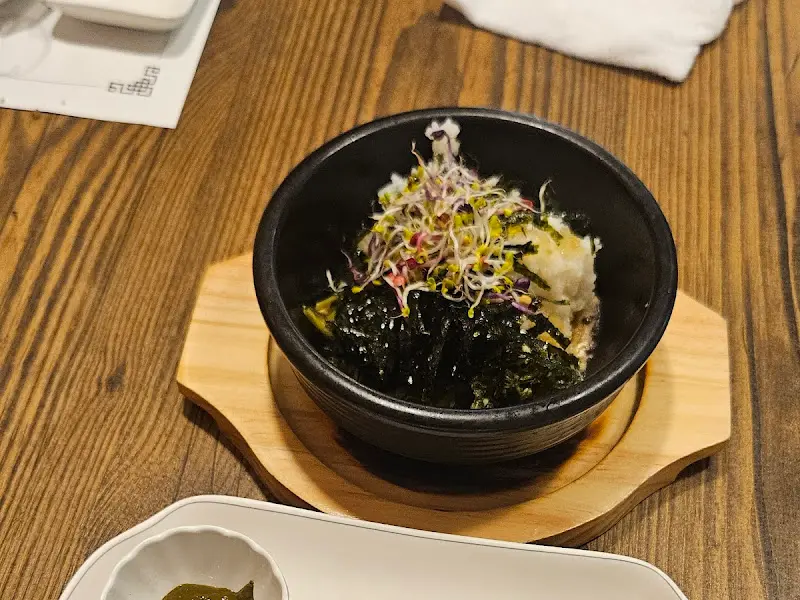 정갈한 시래기 알밥