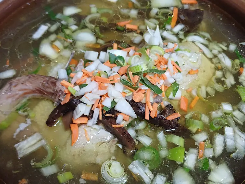 다양한 종류의 밑반찬들