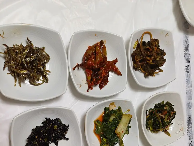 정갈한 밑반찬 모음