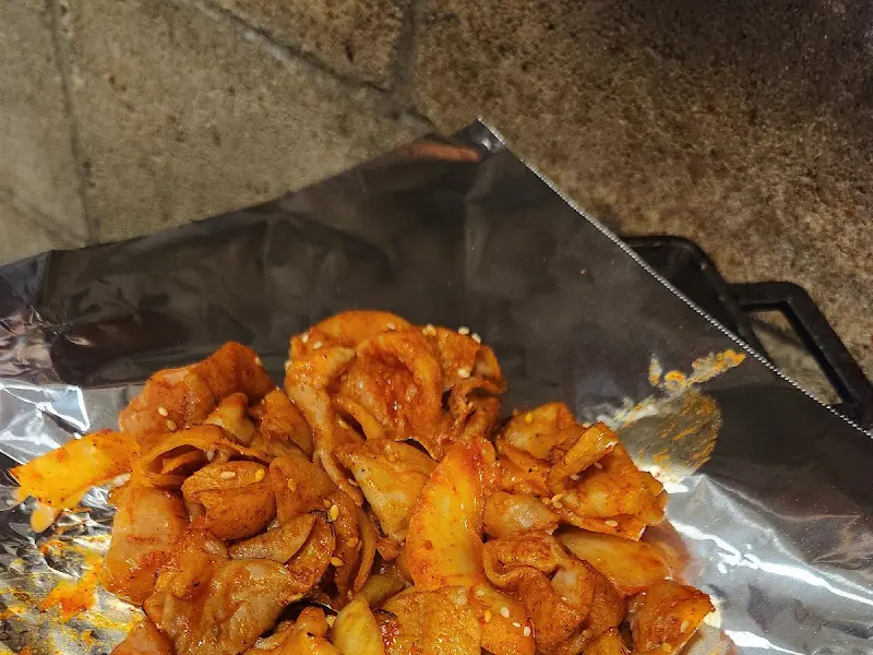 매콤한 불막창의 모습