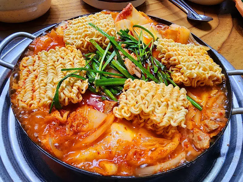 짜글이 라면 사리 추가