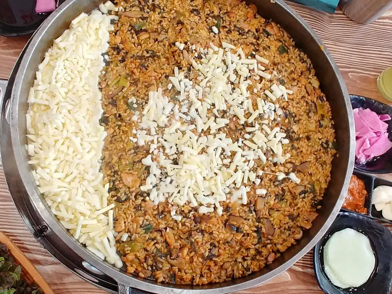 치즈 볶음밥