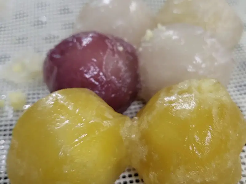 윤기가 흐르는 감자떡