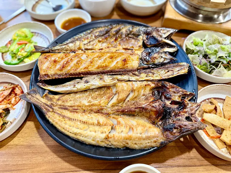 모듬 생선구이 한 상 차림