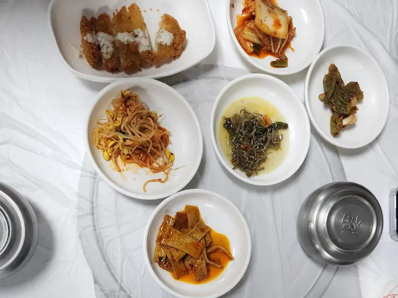 다채로운 밑반찬