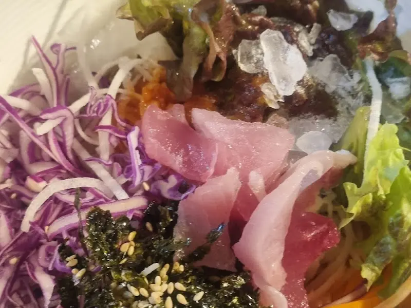 새콤달콤 시원한 물회