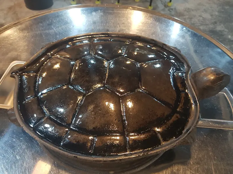 특이한 거북이 모양의 불판