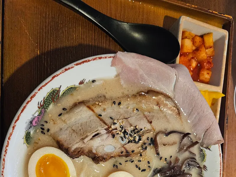 돈코츠 라멘 근접샷