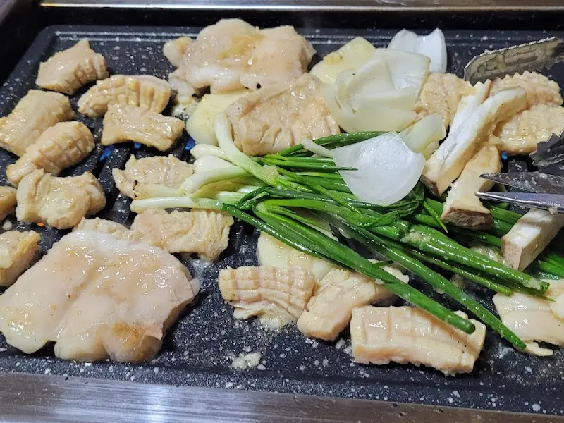 불판 가득한 곱창