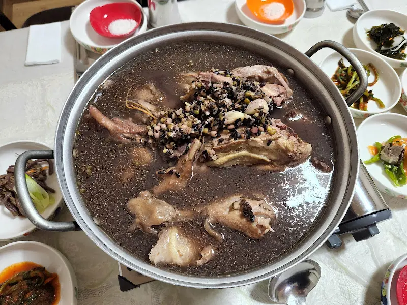 이공한방백숙의 압도적인 비주얼