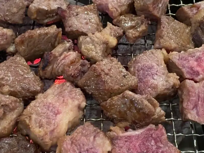 잘 익은 우대갈비 단면