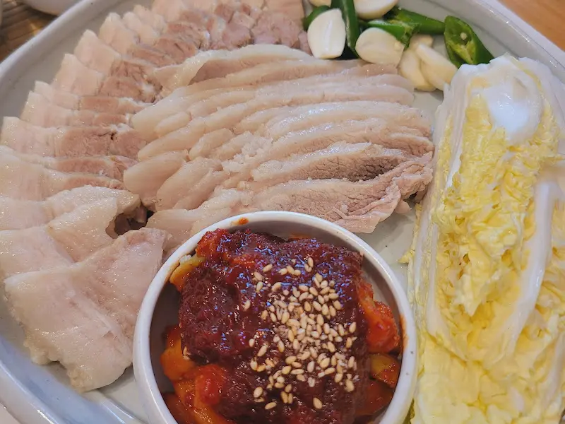 보쌈과 김치의 환상적인 조합