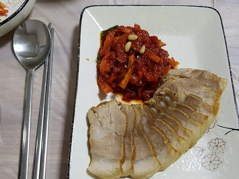 보쌈과 무말랭이의 환상적인 조합