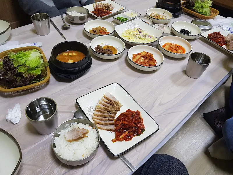 푸짐한 한 상 차림