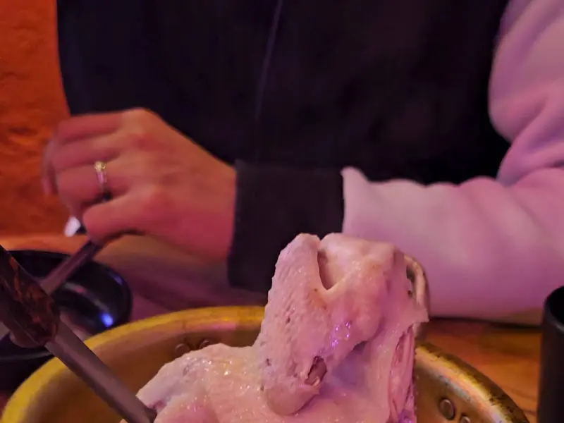 기본으로 제공되는 푸짐한 반계탕