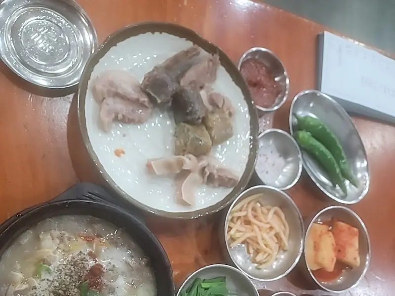 순대정식 한 상 차림