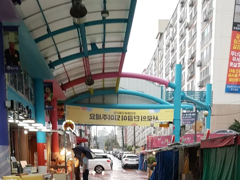 시장 내부 모습