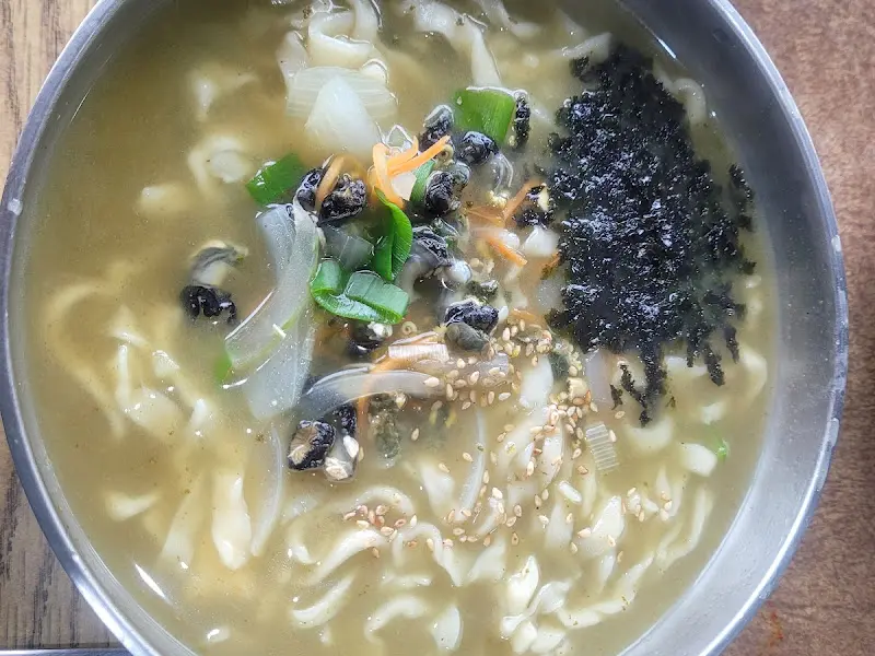 보말칼국수의 클로즈업 사진