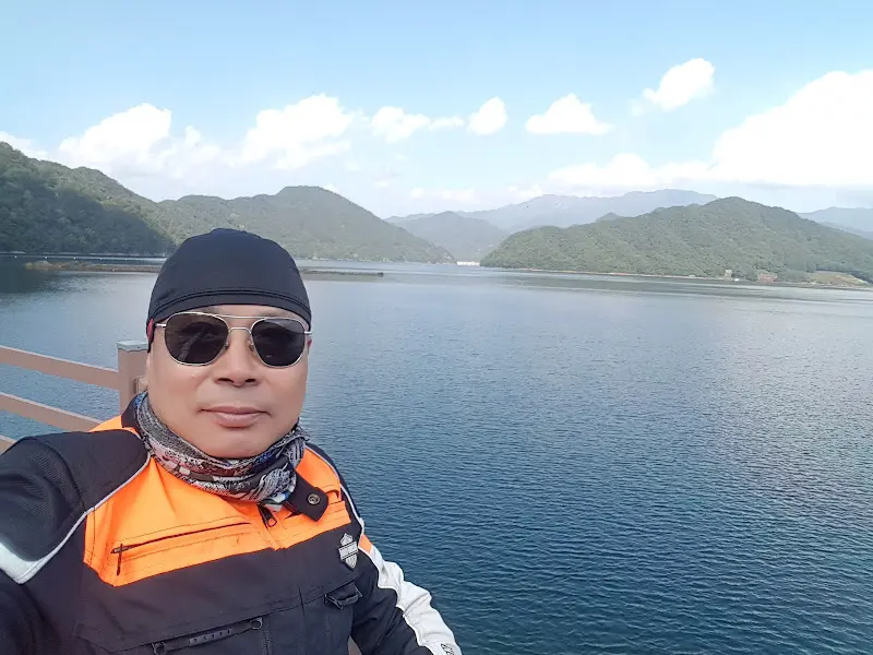 청풍호 배경 셀카