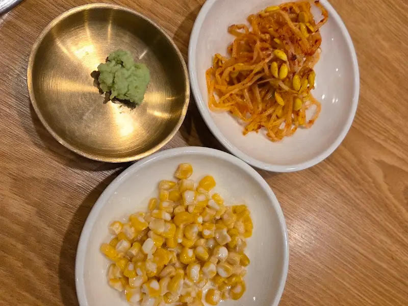 고기와 곁들여 먹기 좋은 다양한 소스