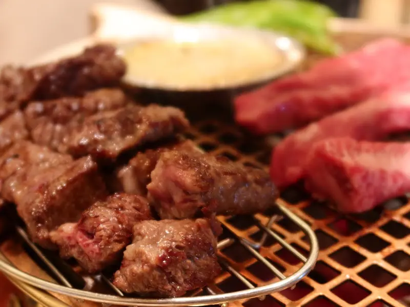 맛있게 구워진 소갈비살