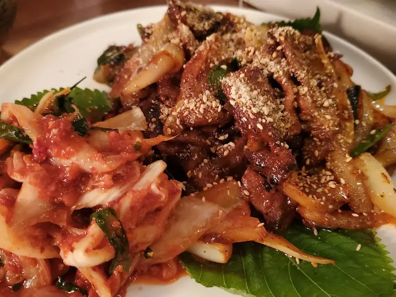 돼지고기 김치 요리