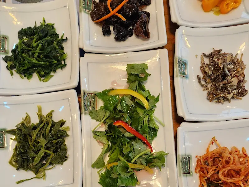 다채로운 나물 반찬