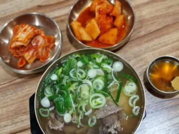 유재석도 반한 그 맛, 마포 이여곰탕에서 찾은 국밥 맛집의 과학