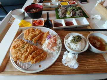 오늘도 혼밥 성공! 수원에서 만난 인생 돈까스 맛집, 우성돈까스