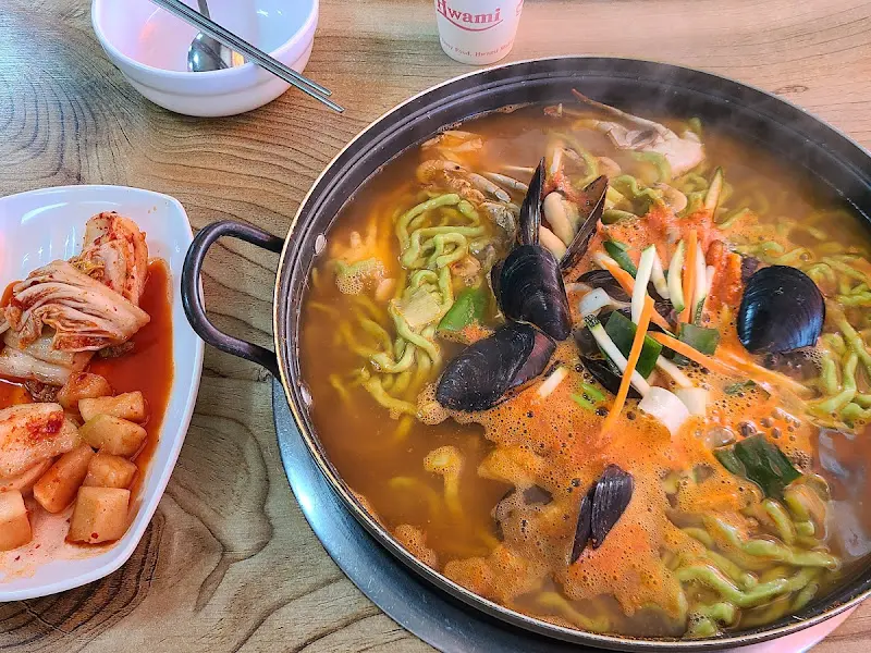 사랑방 칼국수의 해물칼국수