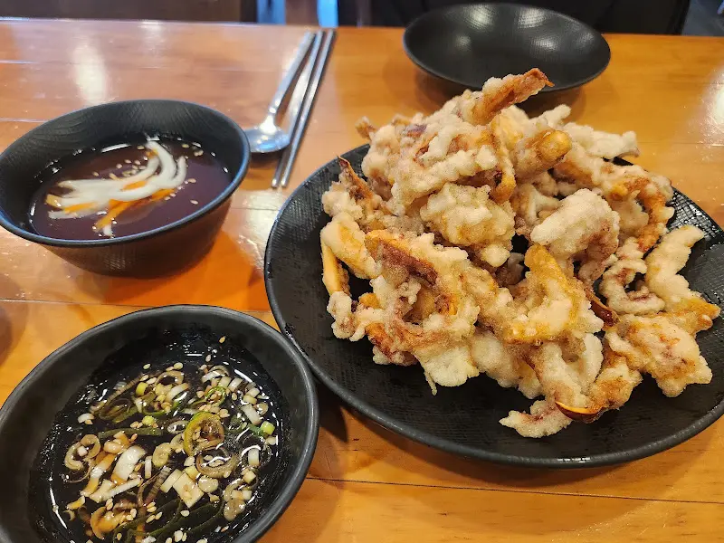 오징어 탕수육과 소스