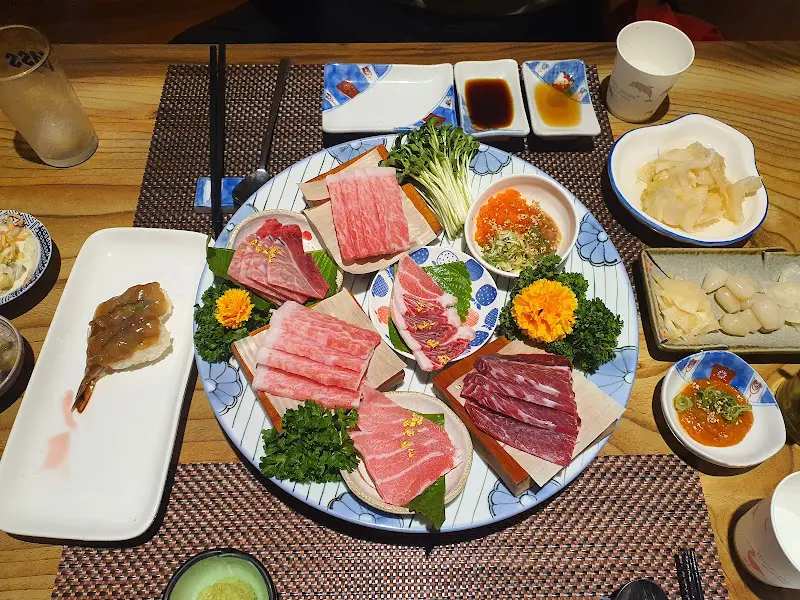 테이블 전체 샷