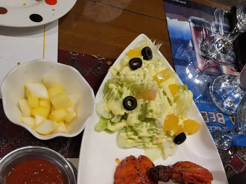 샐러드의 신선한 모습