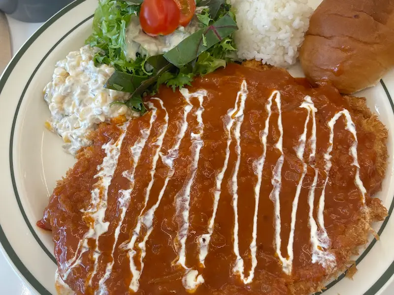 돈까스와 샐러드, 밥