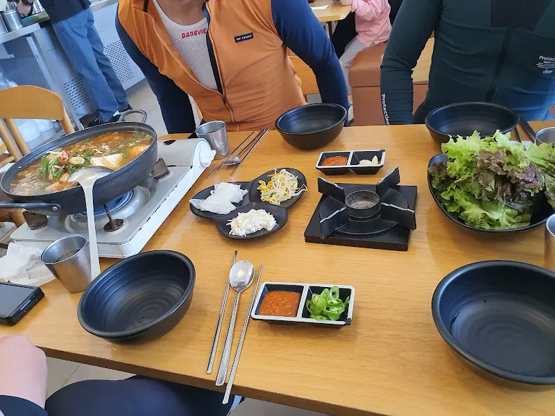 유성불백 한 상 차림