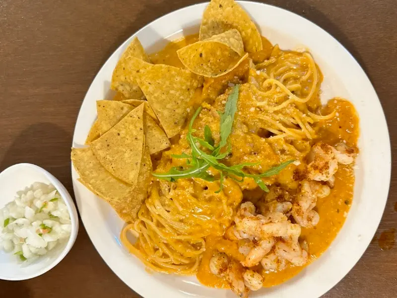 파스타와 나초의 조화