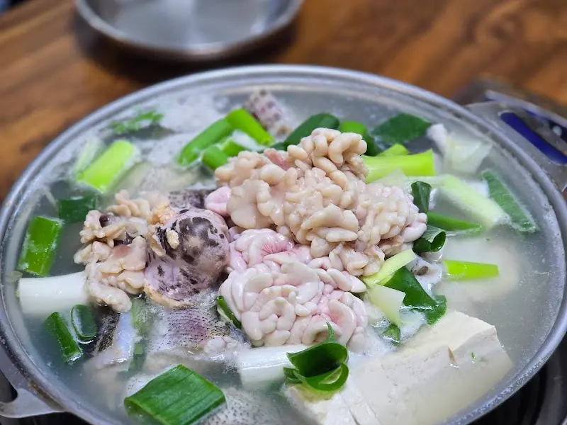 보글보글 끓는 생대구전골